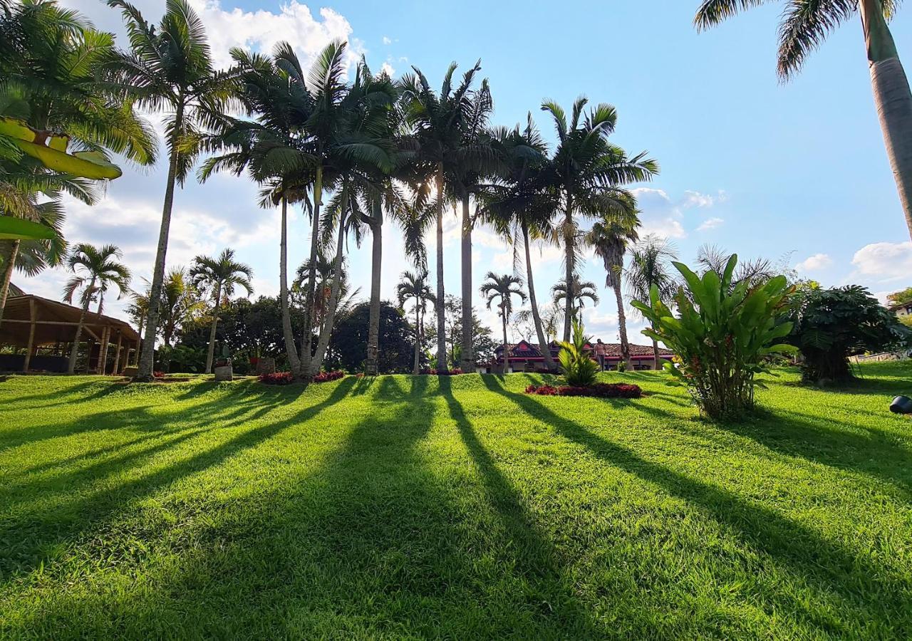 Hacienda Hotel El Percal Pueblo Tapao Eksteriør billede